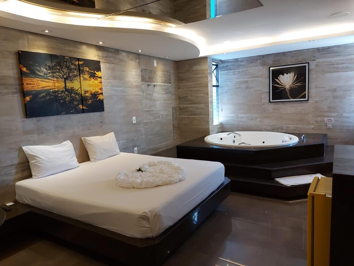 Love hotel Park Way *